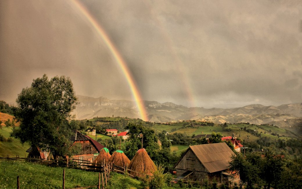 huizen, wolken, regenboog, landschap legpuzzel online