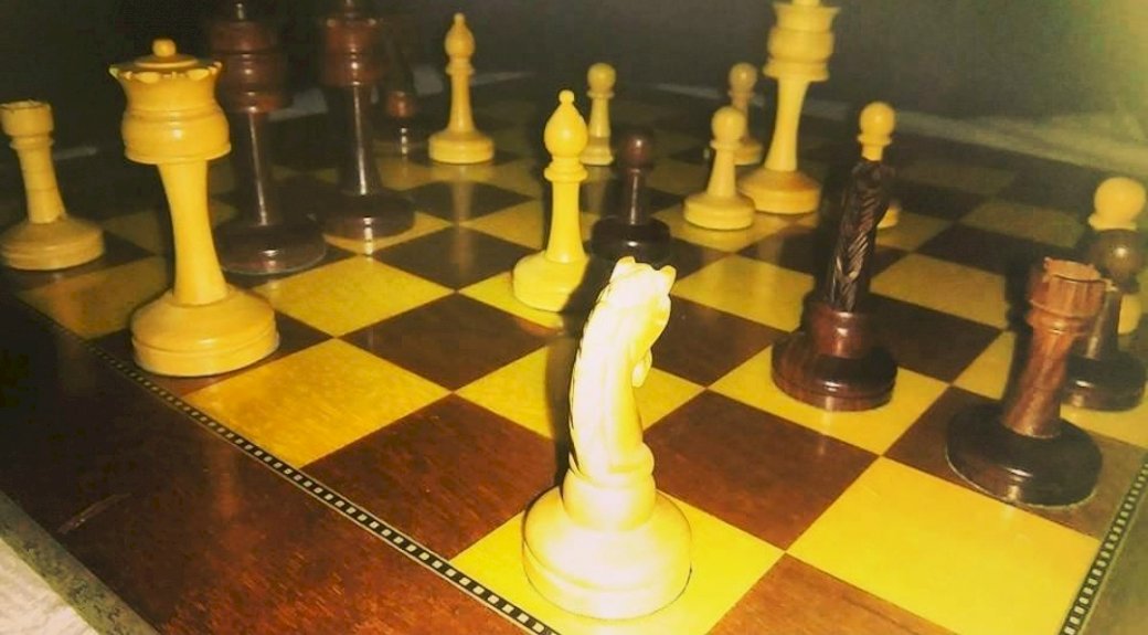 Tabuleiro de xadrez puzzle online