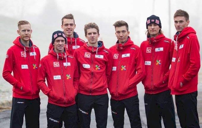 Het nationale team van Noorwegen in schansspringen legpuzzel online