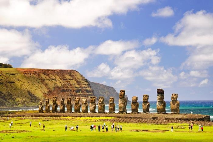 Easter Islands jigsaw puzzle online