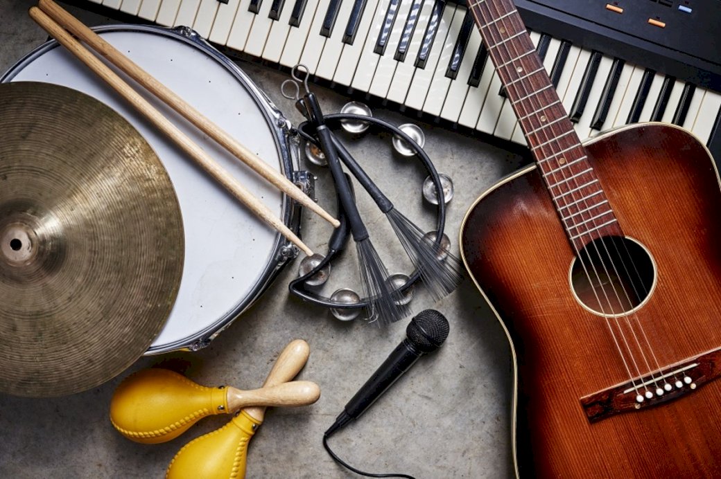 Музикални инструменти онлайн пъзел