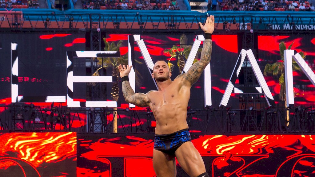 Randy Orton vid wrestlemania Pussel online