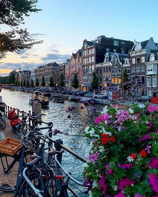 Amsterdam. Pussel online