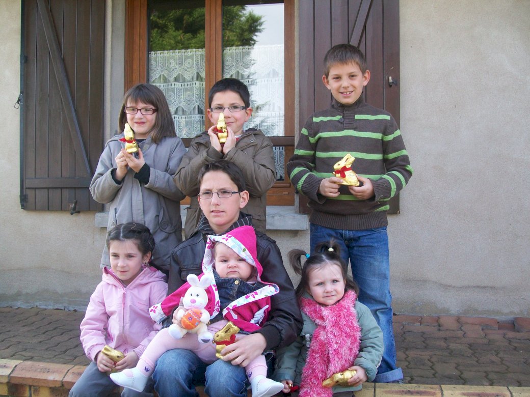 velikonoční děti skládačky online