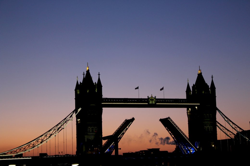 Лондонски мост онлайн пъзел