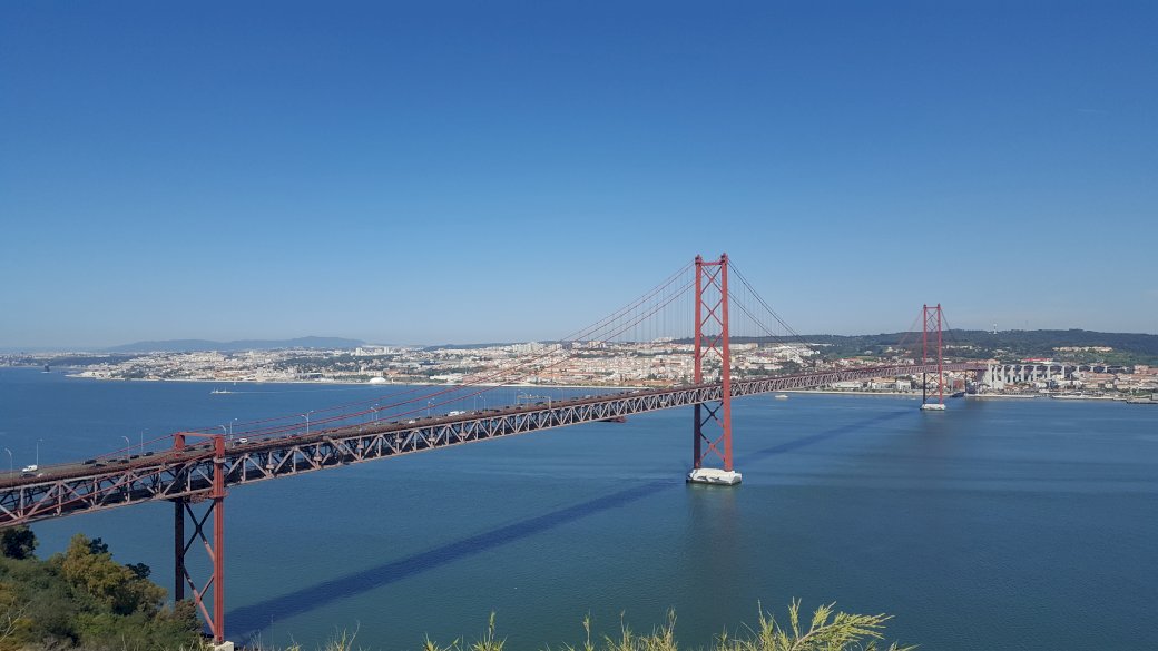 Мост в Лисабон онлайн пъзел