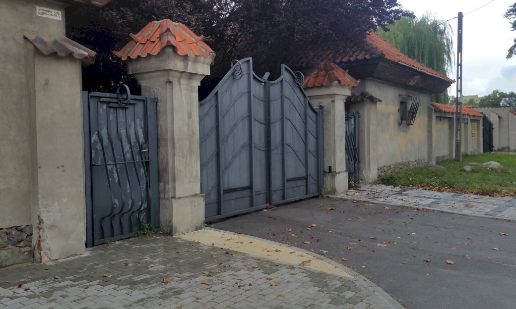 Gate of the Major Seminary i Płock pussel på nätet