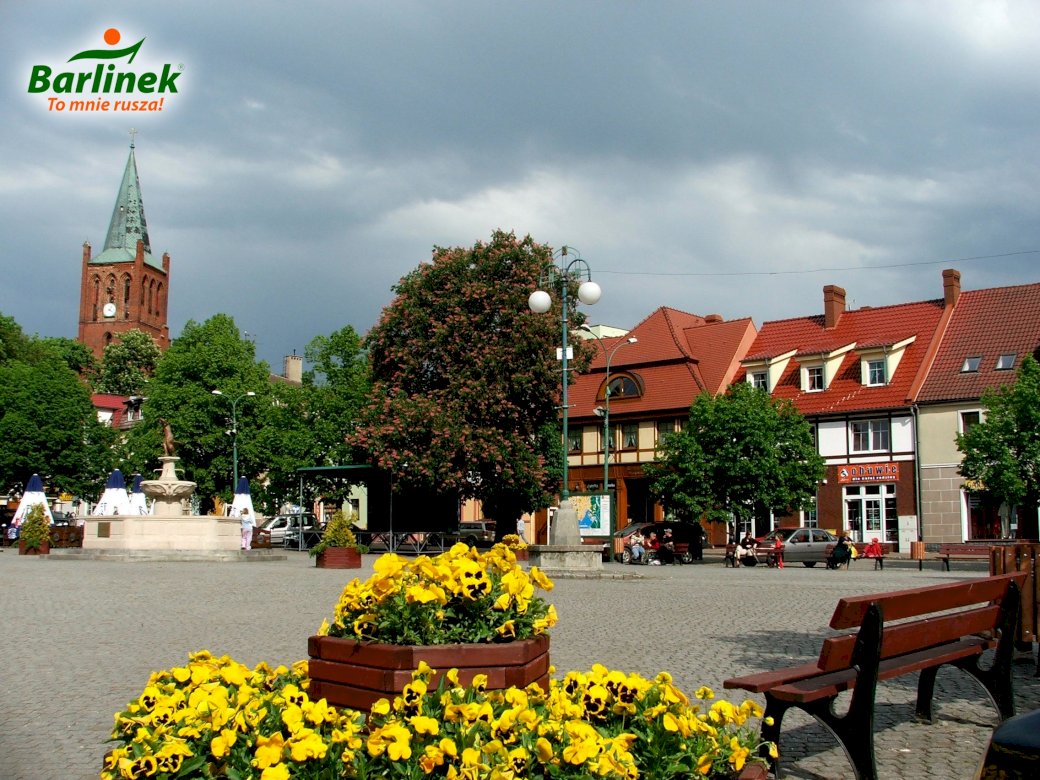 Градски площад в Барлинек онлайн пъзел