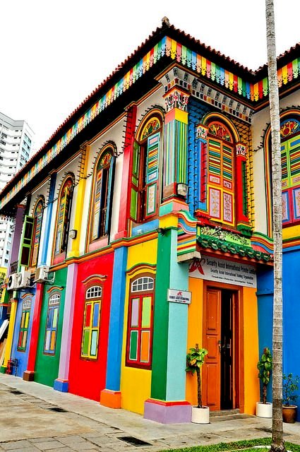Edificios coloridos rompecabezas en línea
