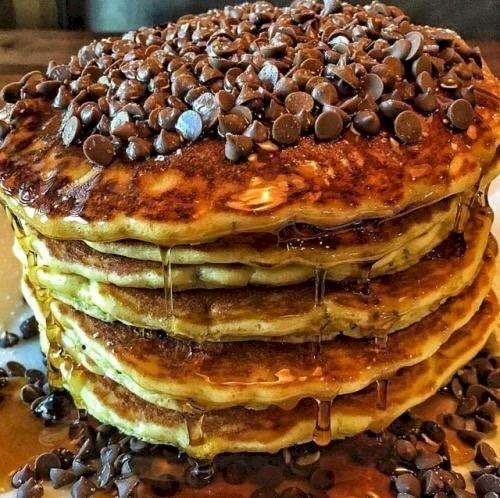 PANCAKES + CHOCOLATE CHIPS + SYRUP = LOVE! legpuzzel online
