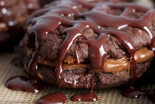 Брауни с шоколадным сиропом онлайн-пазл