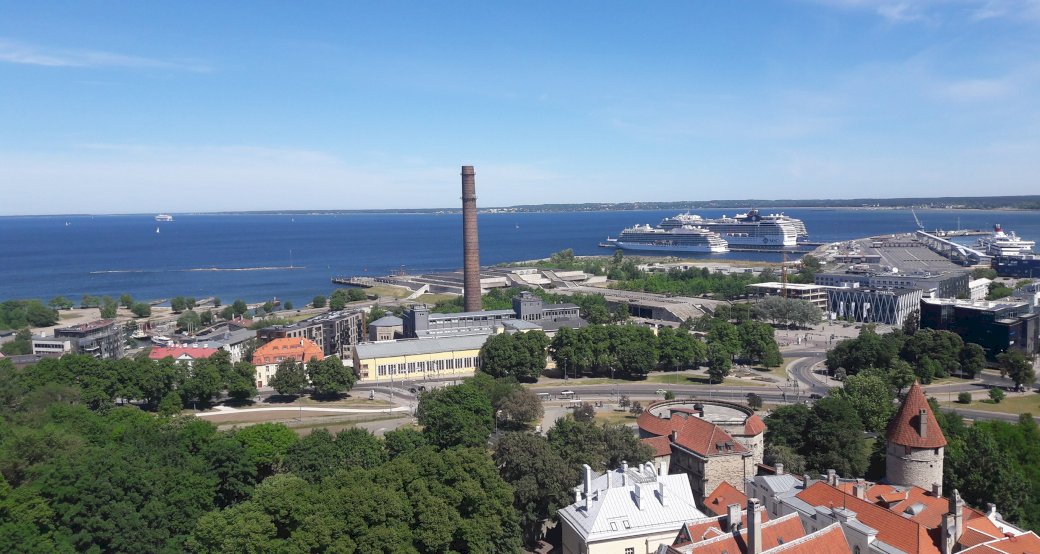 Tallinn stad in Estland online puzzel