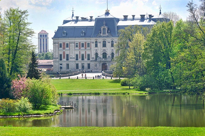 Het kasteel in Pszczyna legpuzzel online