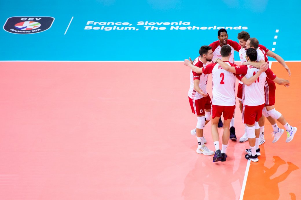 Équipe nationale polonaise de volleyball puzzle en ligne