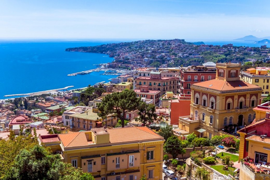 Италия - Красив Неапол онлайн пъзел