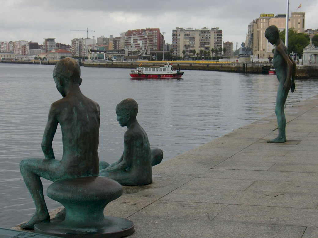 plimbare prin orașul Santander puzzle online