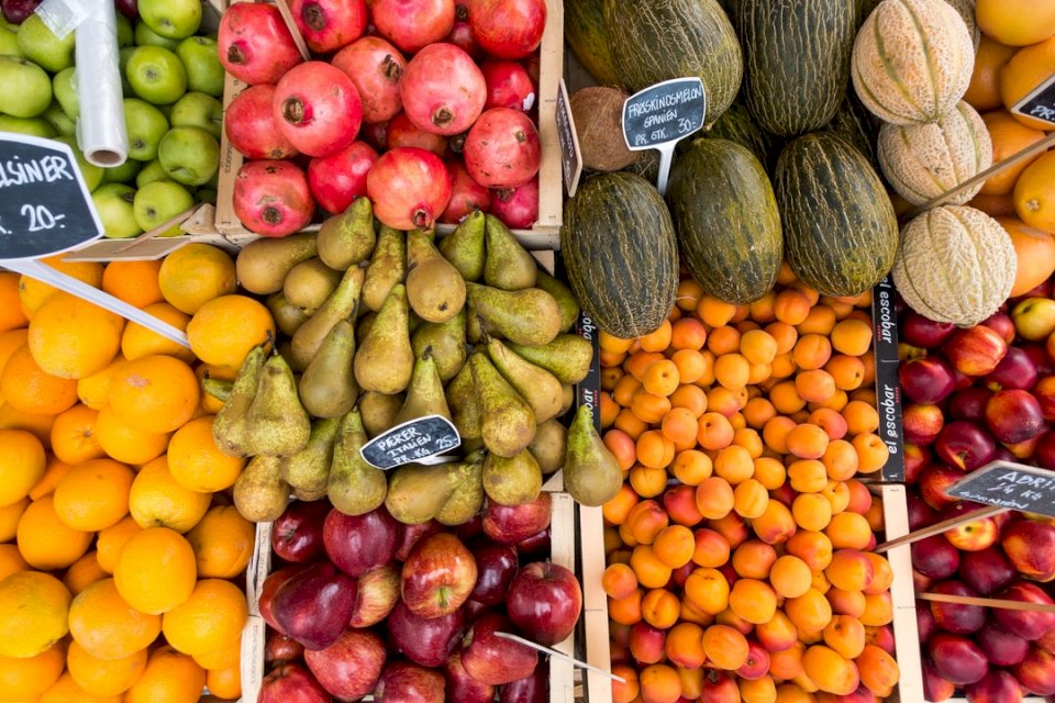 Fruta fresca en el mercado de rompecabezas en línea