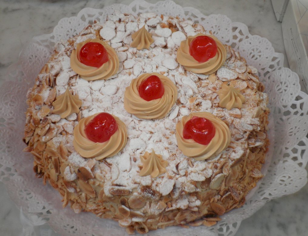 Κέικ αμυγδάλου με κεράσια online παζλ