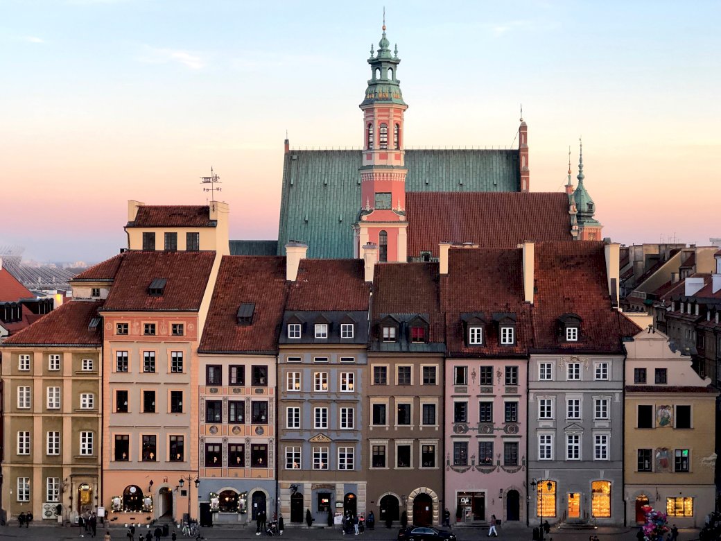 Old Town Square Warsaw online puzzle