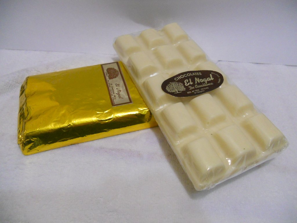 белые шоколадные конфеты марки онлайн-пазл