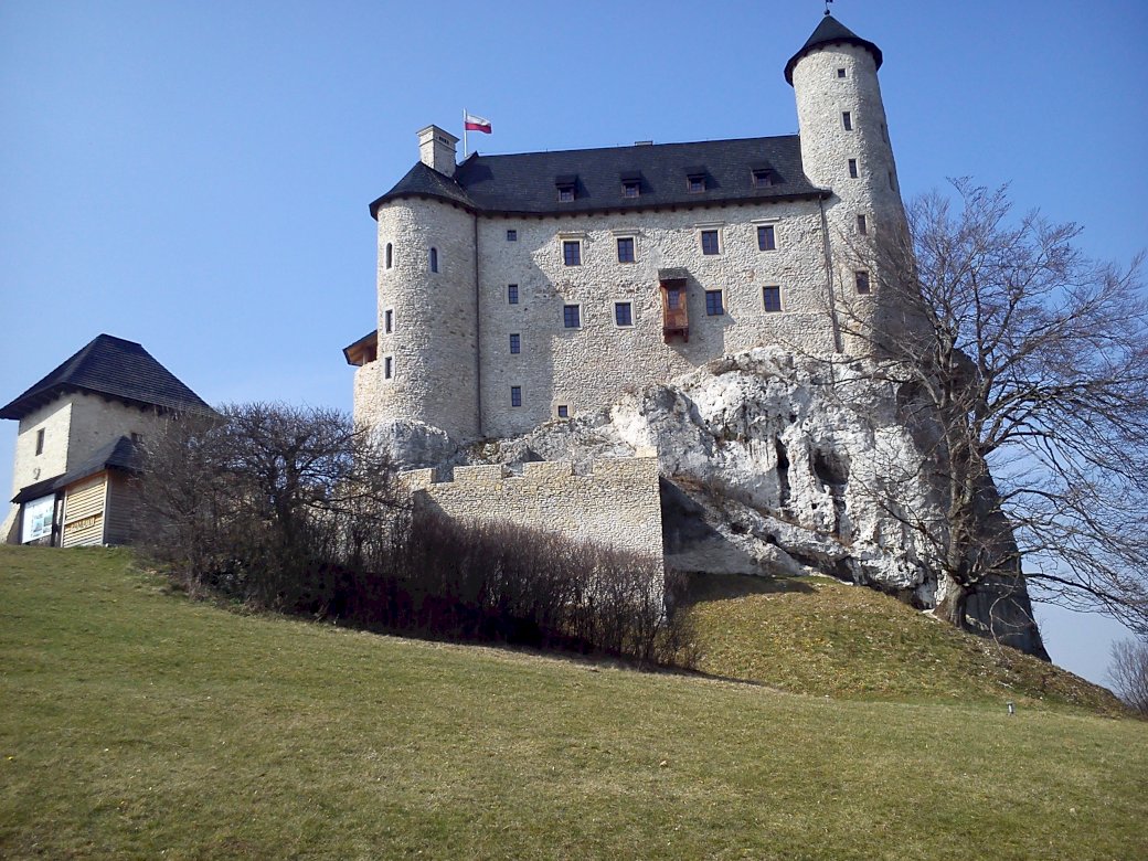 Château de Bobolice puzzle en ligne