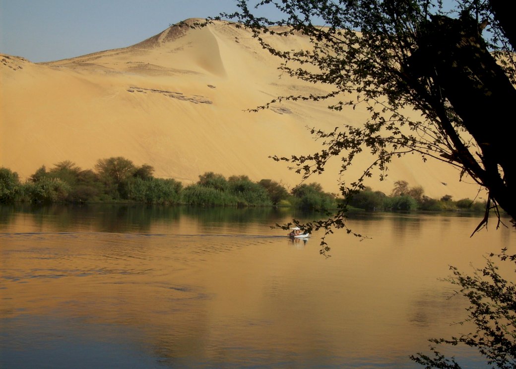 Orilla del Nilo rompecabezas en línea