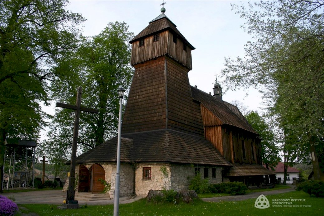 църква Св. Мария Магдалена в Nowosielce онлайн пъзел