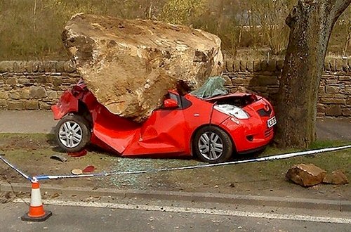 yaris fatale crash legpuzzel online