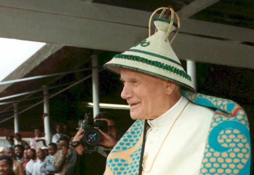 Святой Папа Иоанн Павел II онлайн-пазл