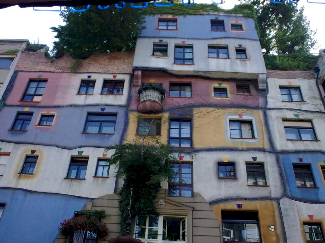 Hundertwasserhaus онлайн пазл
