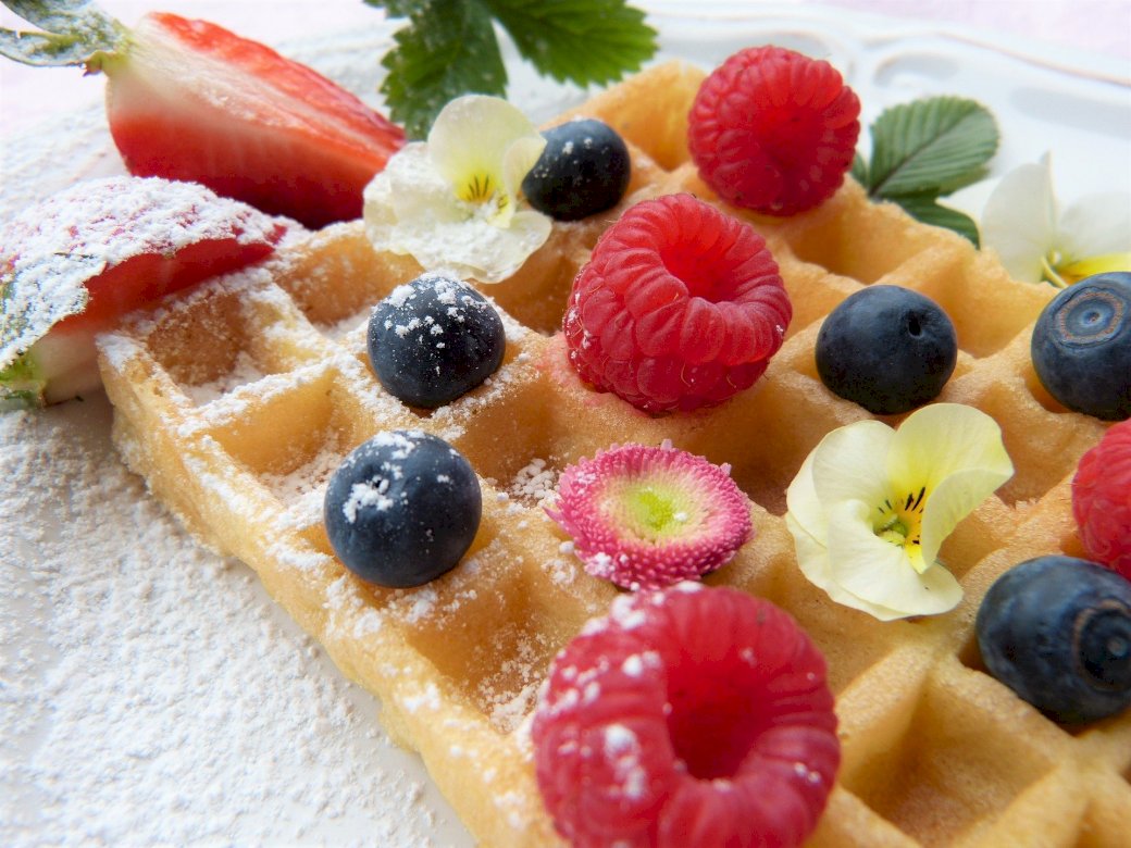 Waffles with fruit jigsaw puzzle online