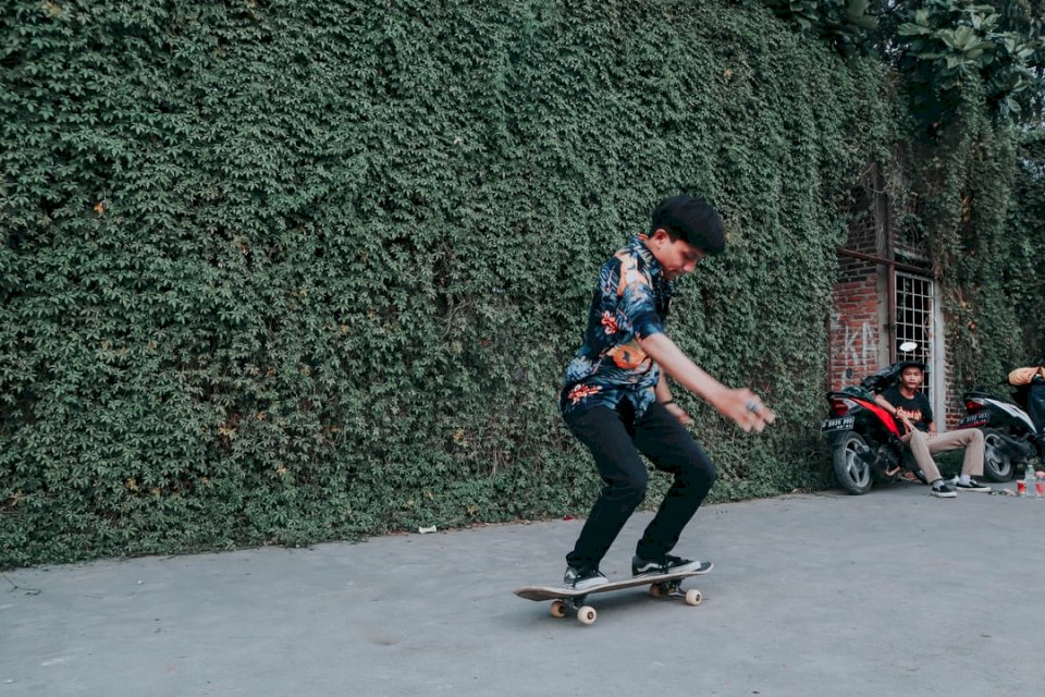 スケートボードの男の子 ジグソーパズルオンライン