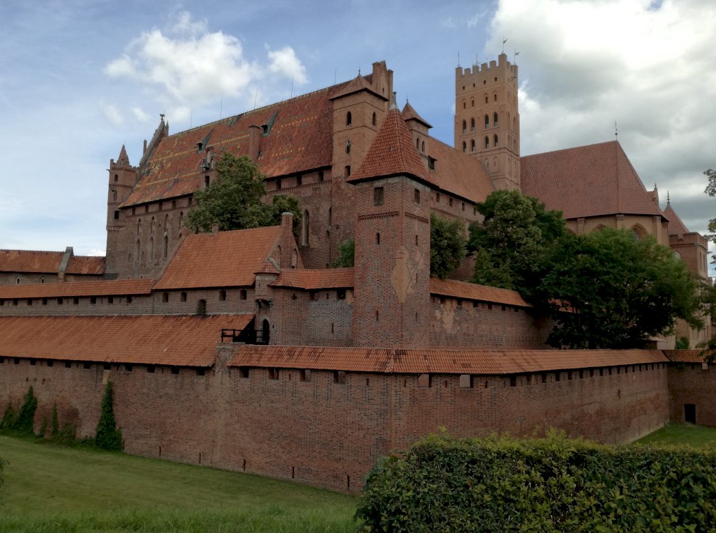 Château à Malbork puzzle en ligne