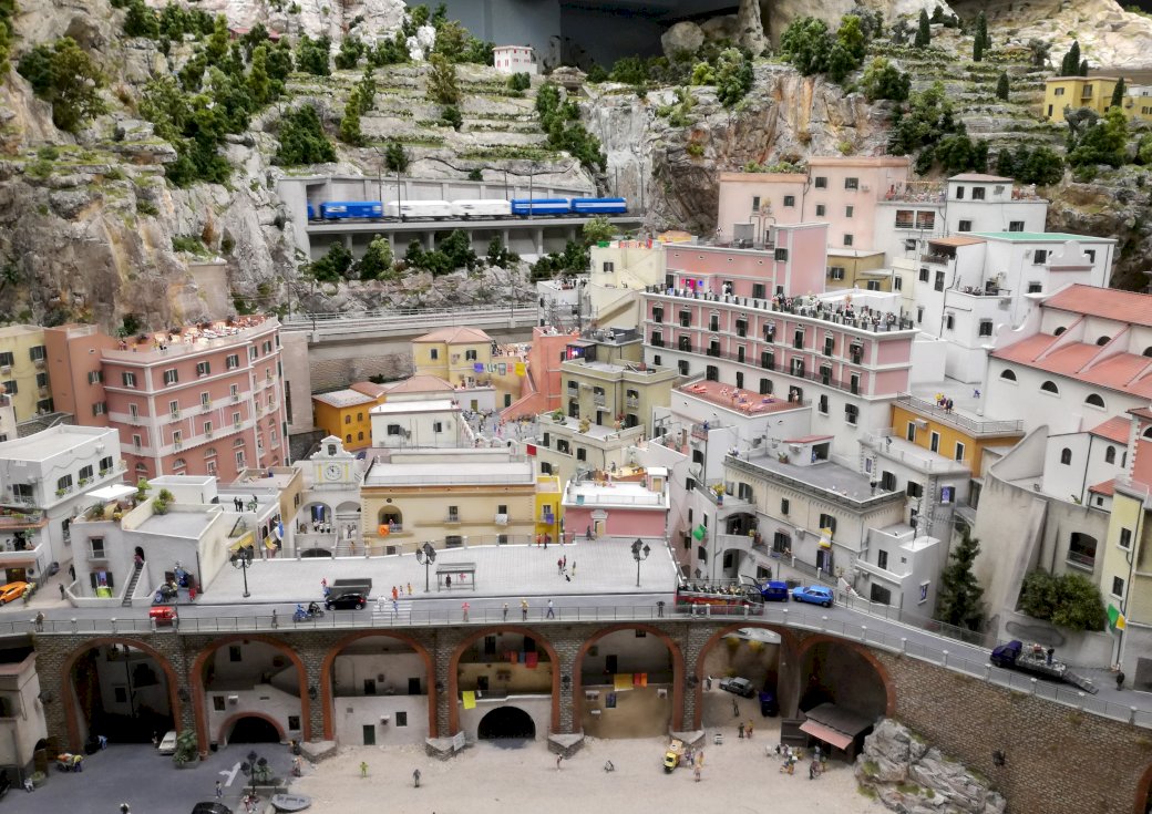 De wereld in miniatuur legpuzzel online