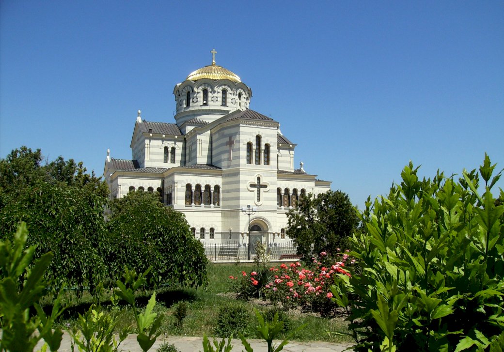 Église orthodoxe de Crimée puzzle en ligne
