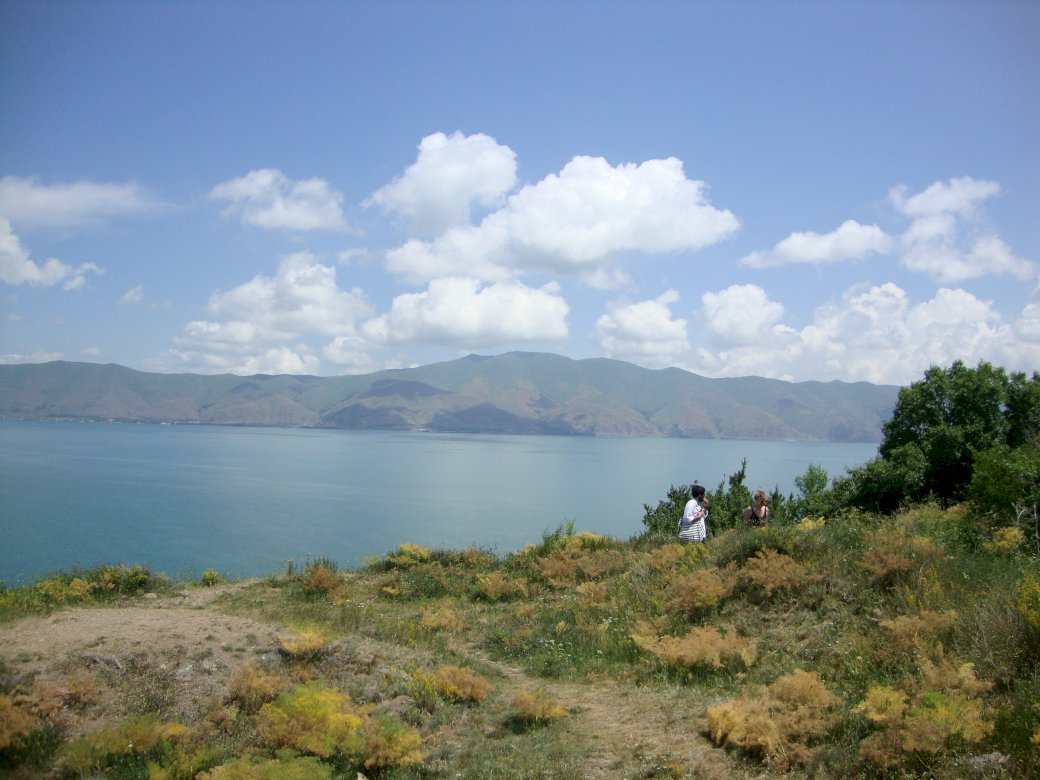 Armênia - Lago Sevan quebra-cabeças online