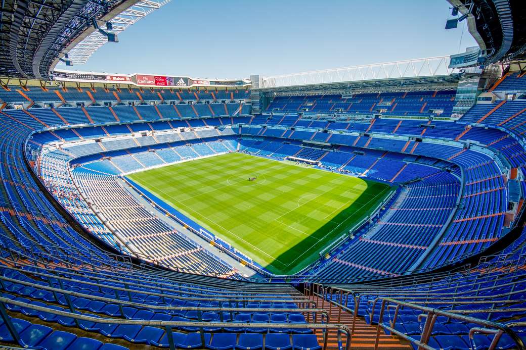 Мадридський стадіон пазл онлайн