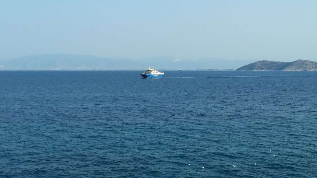 Ferry para a ilha de Thassos quebra-cabeças online