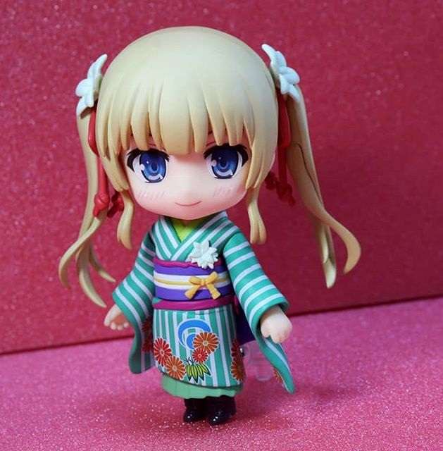 A beautiful nendoroid in yucata jigsaw puzzle online