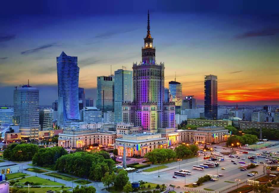 Варшава ночью онлайн-пазл