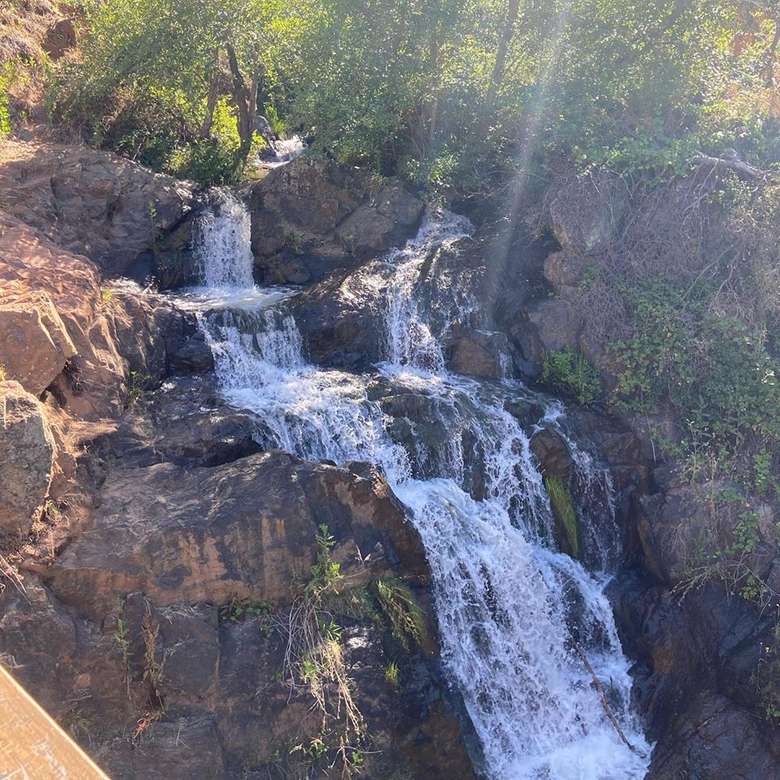 vattenfall i Reno Nev. pussel på nätet