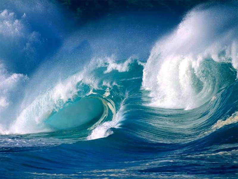 dühöngő hullámok kirakós online