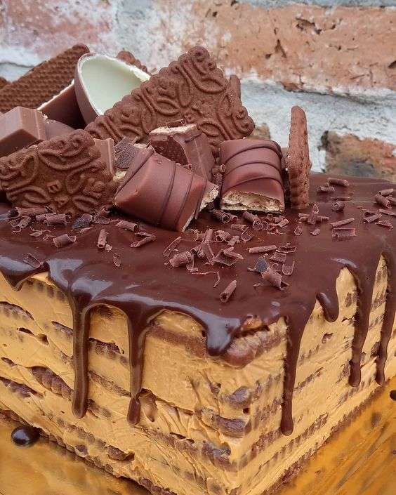 смачний шоколадний торт пазл онлайн