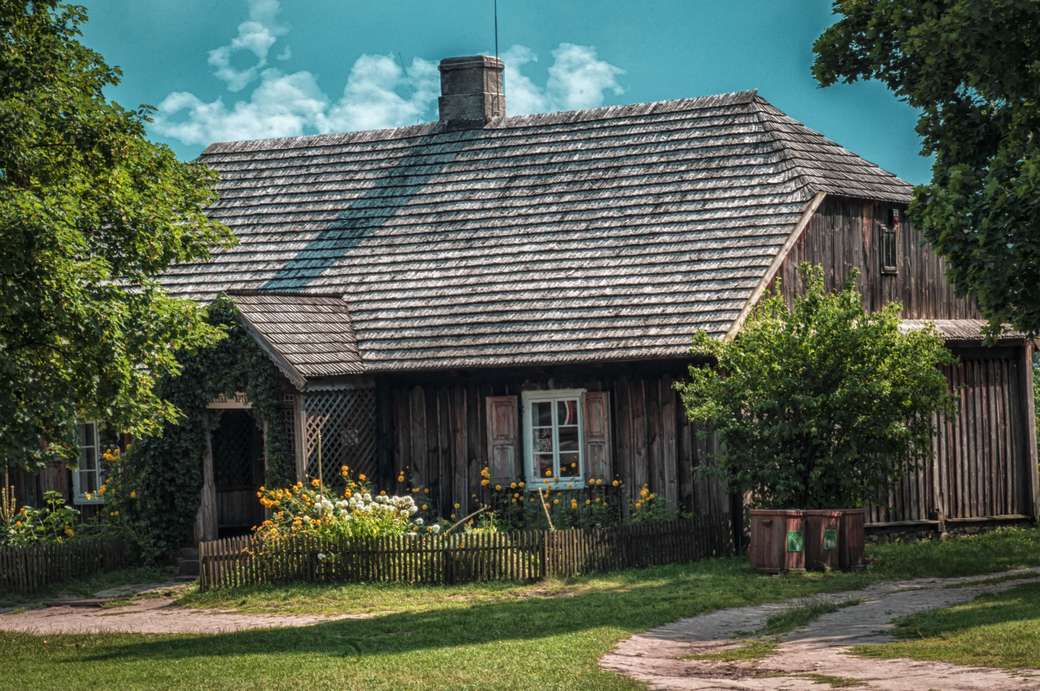 Wooden house jigsaw puzzle online