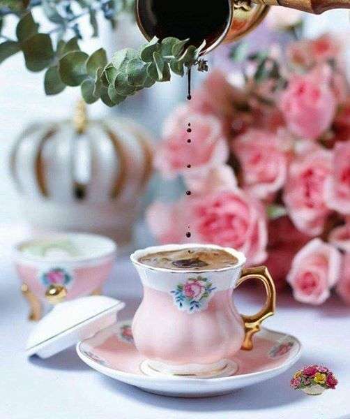 xícara de café e rosas puzzle online