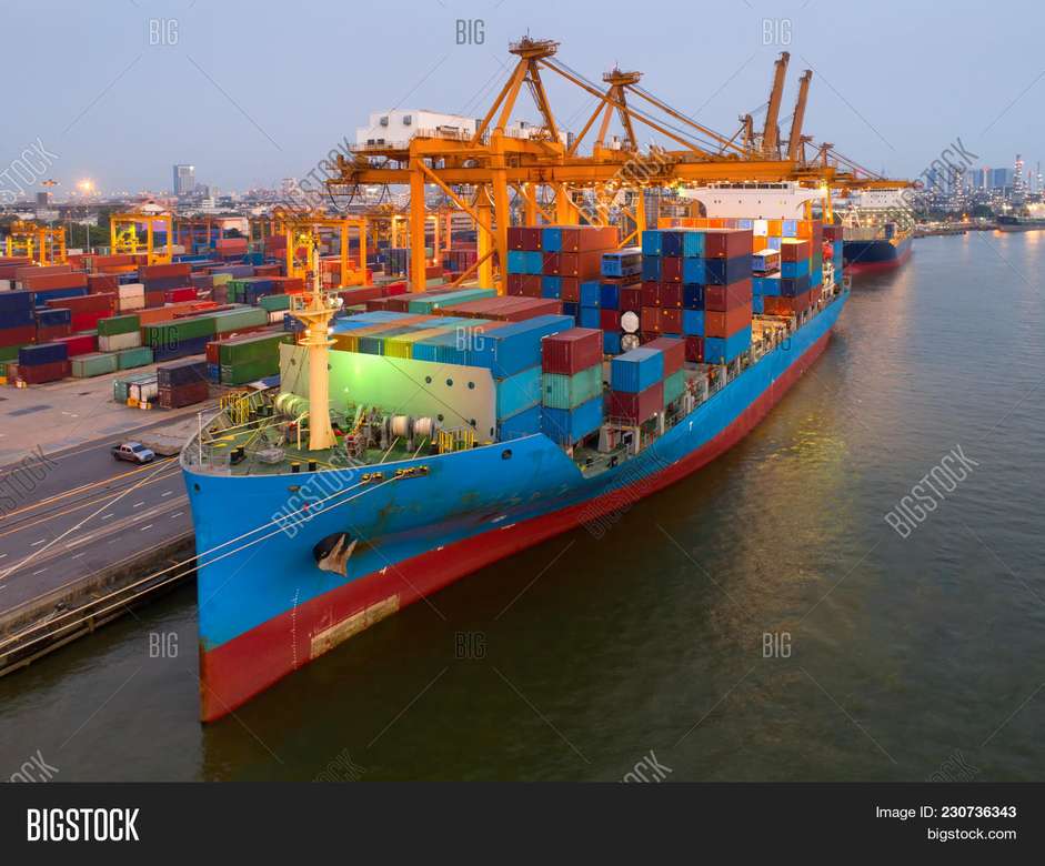 Maritime Transport, in logistics activities online puzzle