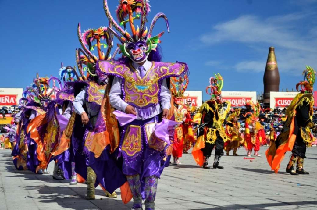 Puno karneval skládačky online