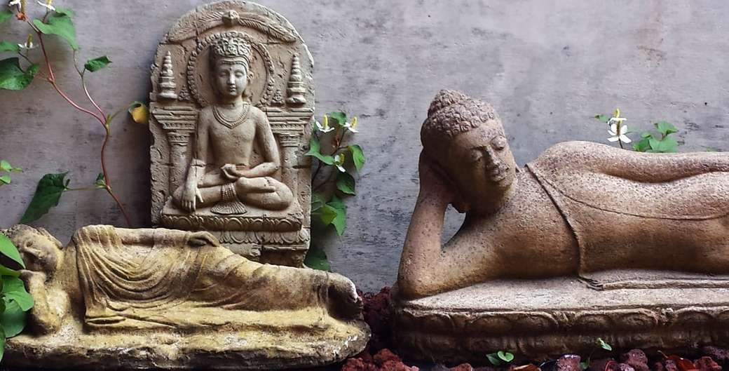 κοιμάται αγάλματα του Βούδα online παζλ