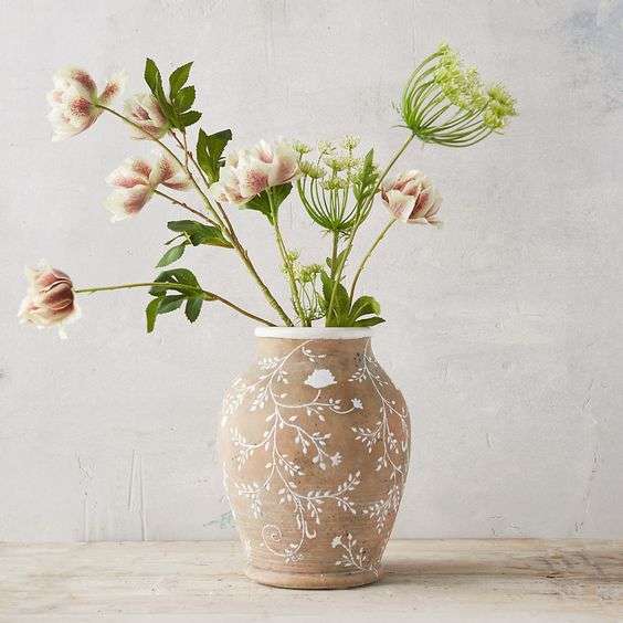 Vase med blommor pussel på nätet