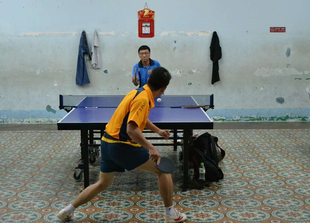 Ping pong in Vietnam jigsaw puzzle online